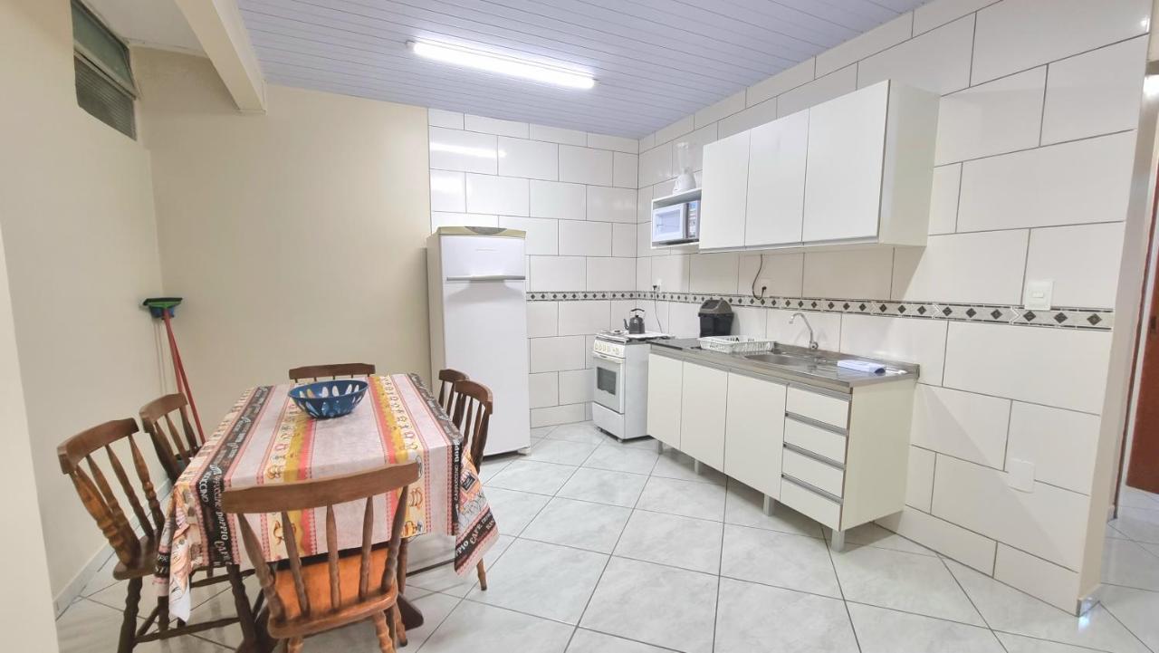 Residencial Las Rocas I Governador Celso Ramos Exterior foto